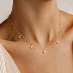 Turandoss Gold Choker Necklace for Women - Dainty Flower Cubic Zirconia Charm Necklace Non Tarnish, Wedding Prom Bridesmaids Jewelry Gifts, 15+2.5In