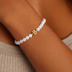 Turandoss Gold Initial Bracelets for Women Girls - Dainty Beaded Pearl Bracelets for Kids, Charm Letter Bracelet for Girl, Flower Girl Proposal Gifts