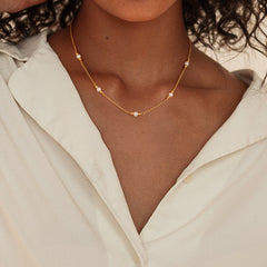 Turandoss Gold Pearl Necklaces for Women - Dainty 18k Gold Pearl Choker Pearl Necklace, Prom Jewelry Gifts, Bridal Bridesmaid Wedding Gifts, 15+2.5In