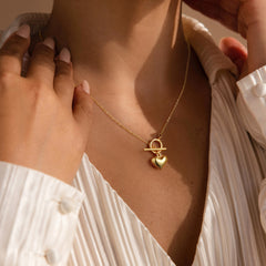 Turandoss 18K Gold Heart Necklace for Women Girls, Dainty Choker Pendant Necklaces for Her, Birthday Gifts for Kids, Valentine's Day Gift for Women
