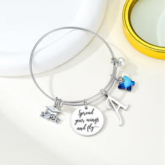 Turandoss 2026 Graduation Gifts for Her Class Of 2026 Inspirational Bangle Bracelet Trendy Jewelry Gifts High School College Senior Grad Gifts for Her Women Best Friends Sister Grad Present