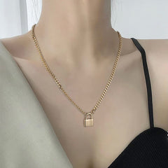 Key&Lock Dainty Gold Choker Necklaces