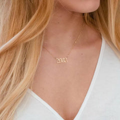 Turandoss 2000 Necklace Birth Year Necklace Teen Girls Gifts Old English Birth Year Number Pendant 14K Gold Plated Necklace Gifts for Women Birthday Anniversary Friends Jewelry
