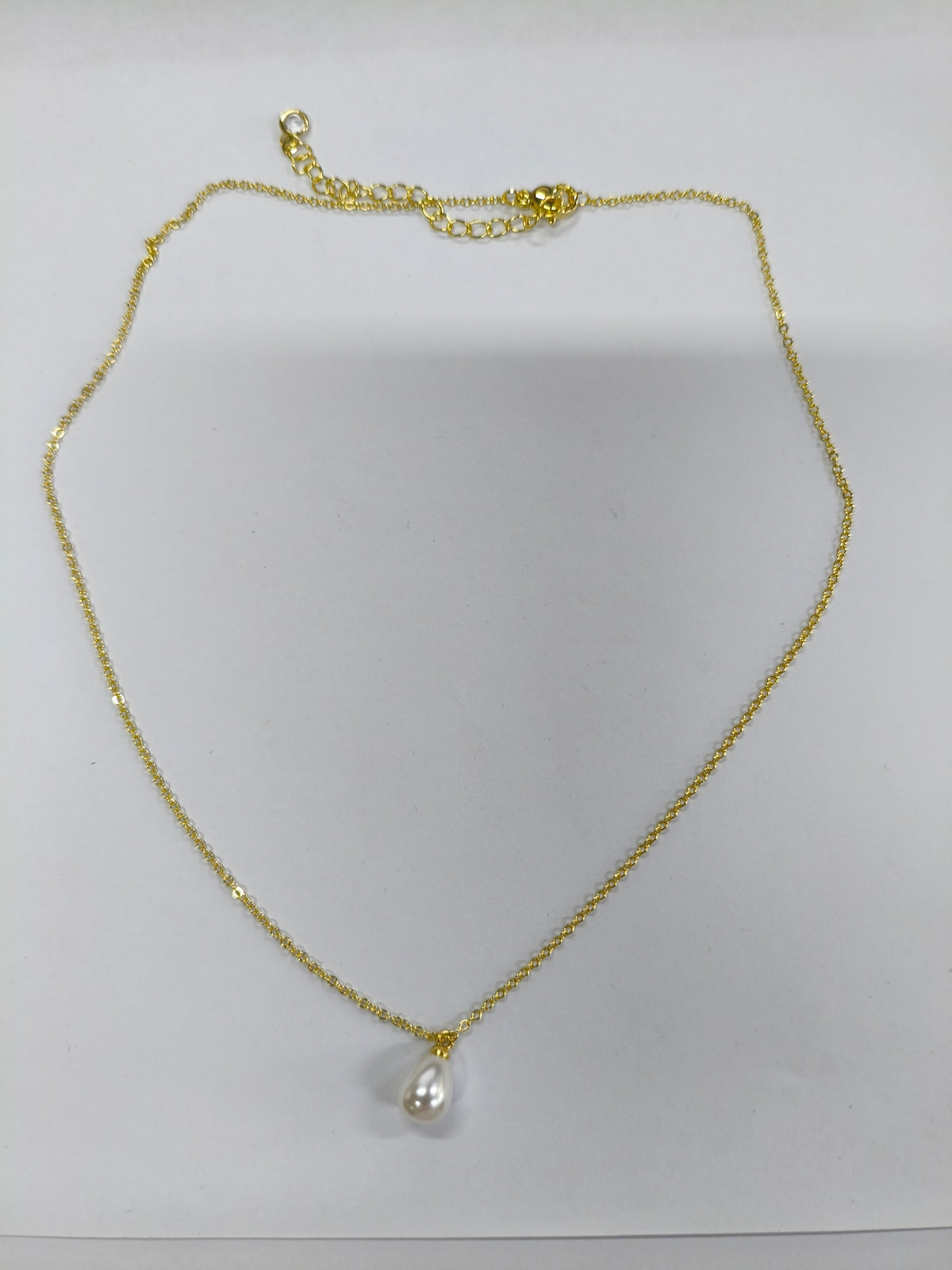 Turandoss Pearl Necklaces for Women Trendy, Dainty 18K Gold Plated Pearl Pendant Necklace, Bride Bridesmaid Gifts Wedding Birthday Gifts, 16+2.5In