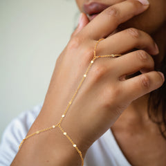 Turandoss 18K Gold Hand Chain Bracelet for Women - Dainty Gold Hand Chains, Small Coins Finger Rings Bracelets Adjustable, Christmas Gifts, 6+2In