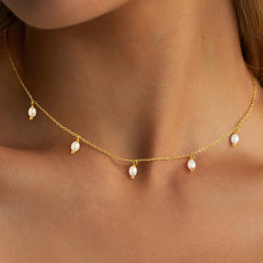 Turandoss Gold Pearl Necklaces for Women - Dainty 18k Gold Pearl Choker Pearl Necklace, Prom Jewelry Gifts, Bridal Bridesmaid Wedding Gifts, 15+2.5In