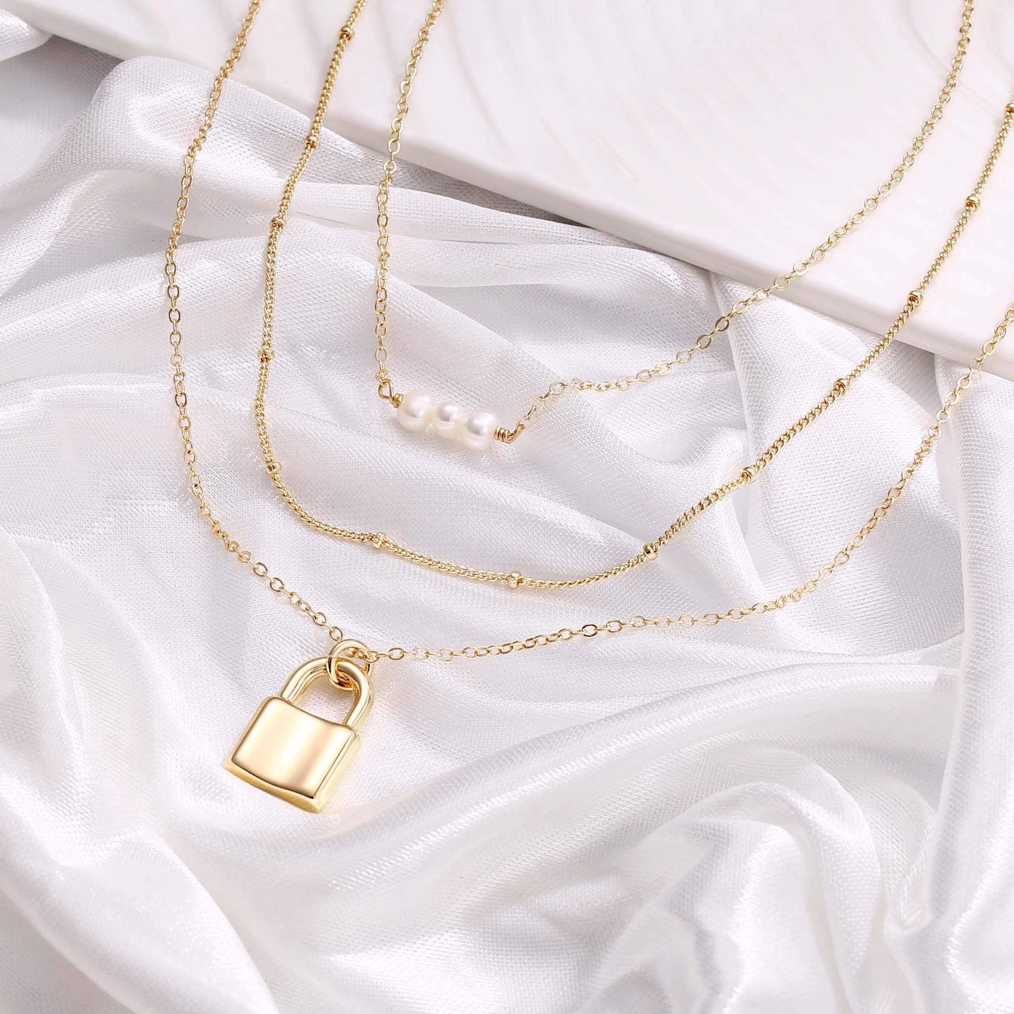 3PCS Pearls&Beads Chain&Lock Dainty Layered Choker Necklace