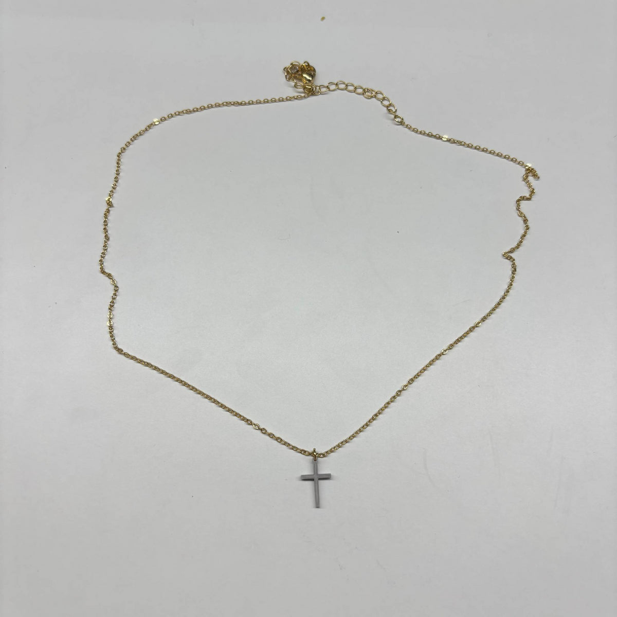 Turandoss Dainty Gold Cross Necklace for Women Girls - Personalized 18K Gold Plated Simple Pendant Necklace, Gold Jewelry for Women Trendy, 16+2.5In