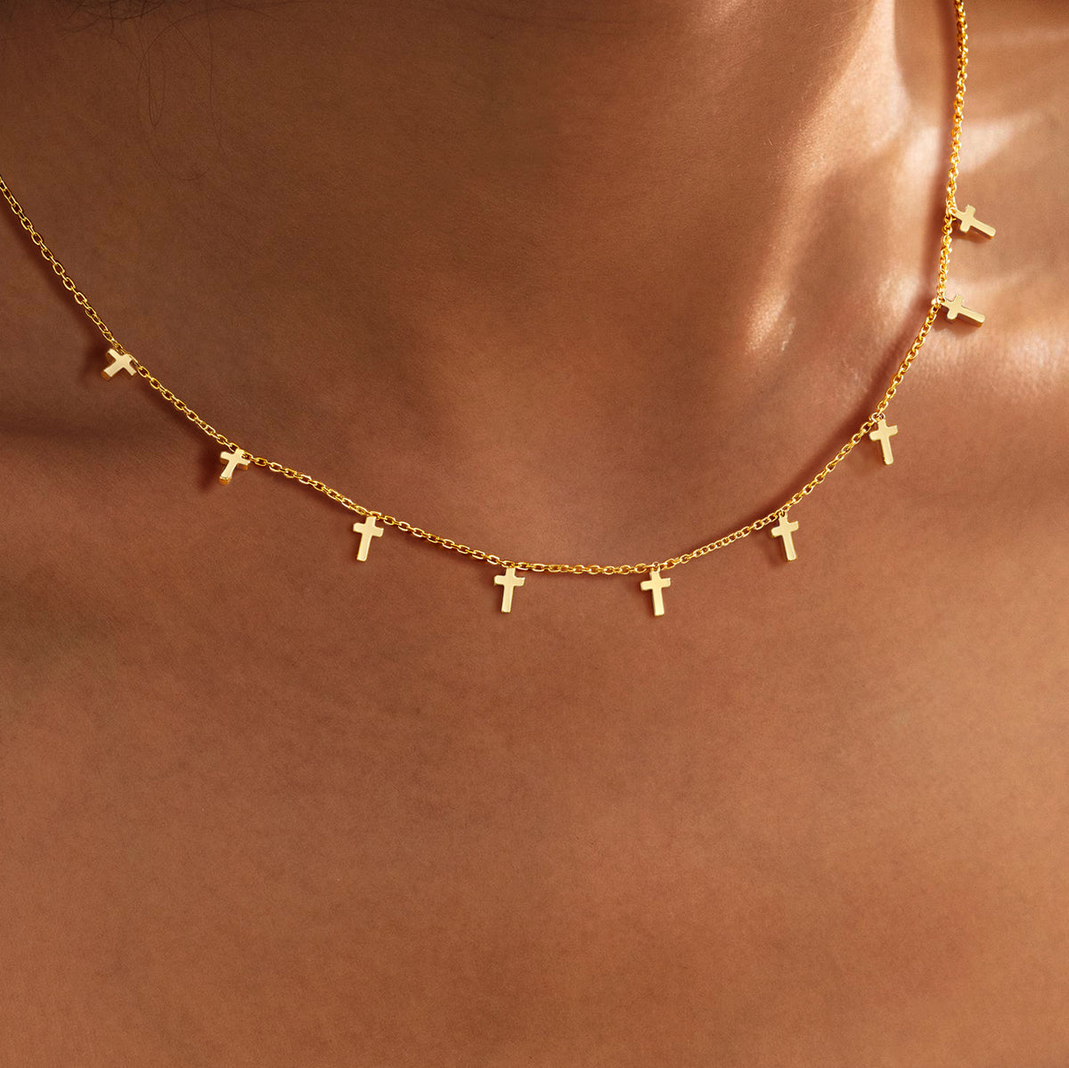 Turandoss Cross Necklace for Women Girls, 18K Gold-Plated Dainty Small Cross Pendant Choker Necklaces, Birthday Valentine's Day Gift for Women Wife