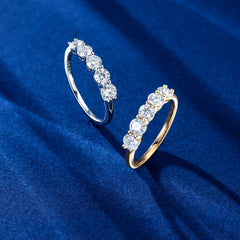 Turandoss 5 Stone Moissanite Rings for Women, 3.75MM D Color VVS1 Clarity Lab Created Moissanite Anniversary Rings