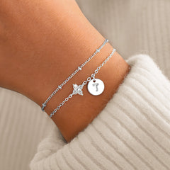 Turandoss Initial Bracelets for Women - Dainty Bracelets for Women Letter T Bracelet Disc Monogram Initial Bracelet Jewelry Personalized Gifts