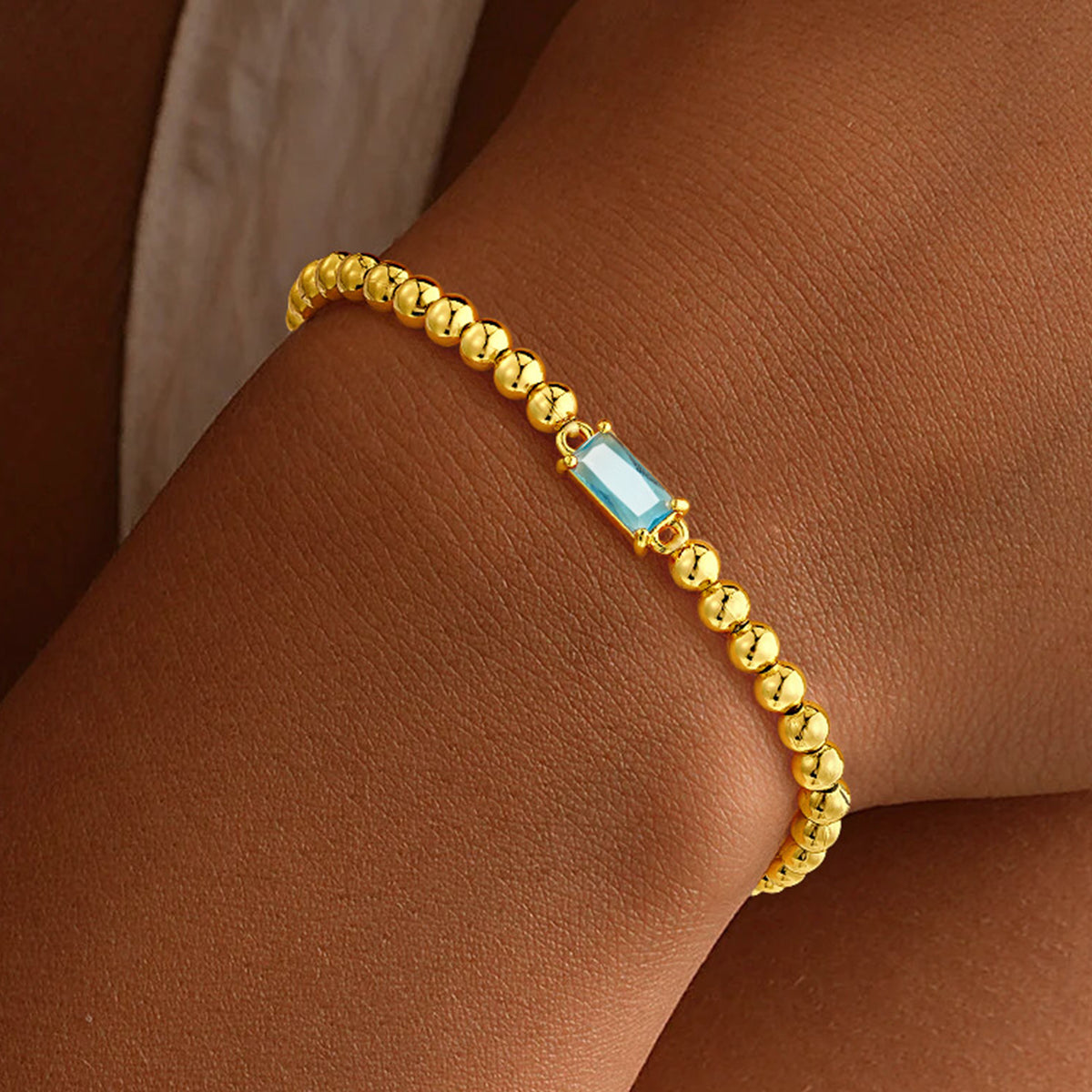 Turandoss Birthstone Bracelet for Women Girls - Dainty 18K Gold Beaded Bracelets for Women, Elastic Birthstone Bracelet, Christmas Gifts, 6.5Inches