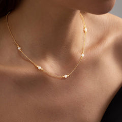Turandoss Gold Pearl Necklaces for Women - Dainty 18k Gold Pearl Choker Pearl Necklace, Prom Jewelry Gifts, Bridal Bridesmaid Wedding Gifts, 15+2.5In