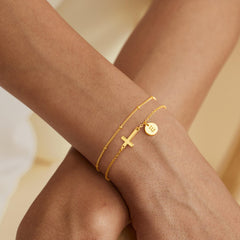 Turandoss 18K Gold Cross Initial Bracelet for Girls Women, Link Charm Letter Bracelets for Kids, Birthday Gifts, Valentine's Day Gift for Girls Women
