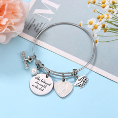 Turandoss 2026 Graduation Gifts for Her Class Of 2026 Inspirational Bangle Bracelet Trendy Jewelry Gifts High School College Senior Grad Gifts for Her Women Best Friends Sister Grad Present