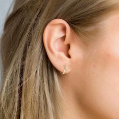 Turandoss 18K Gold Huggie Hoop Earrings for Women Girls - S925 Sterling Silver Post Diamond Clip on Hoop Earrings Hypoallergenic, Christmas Gifts