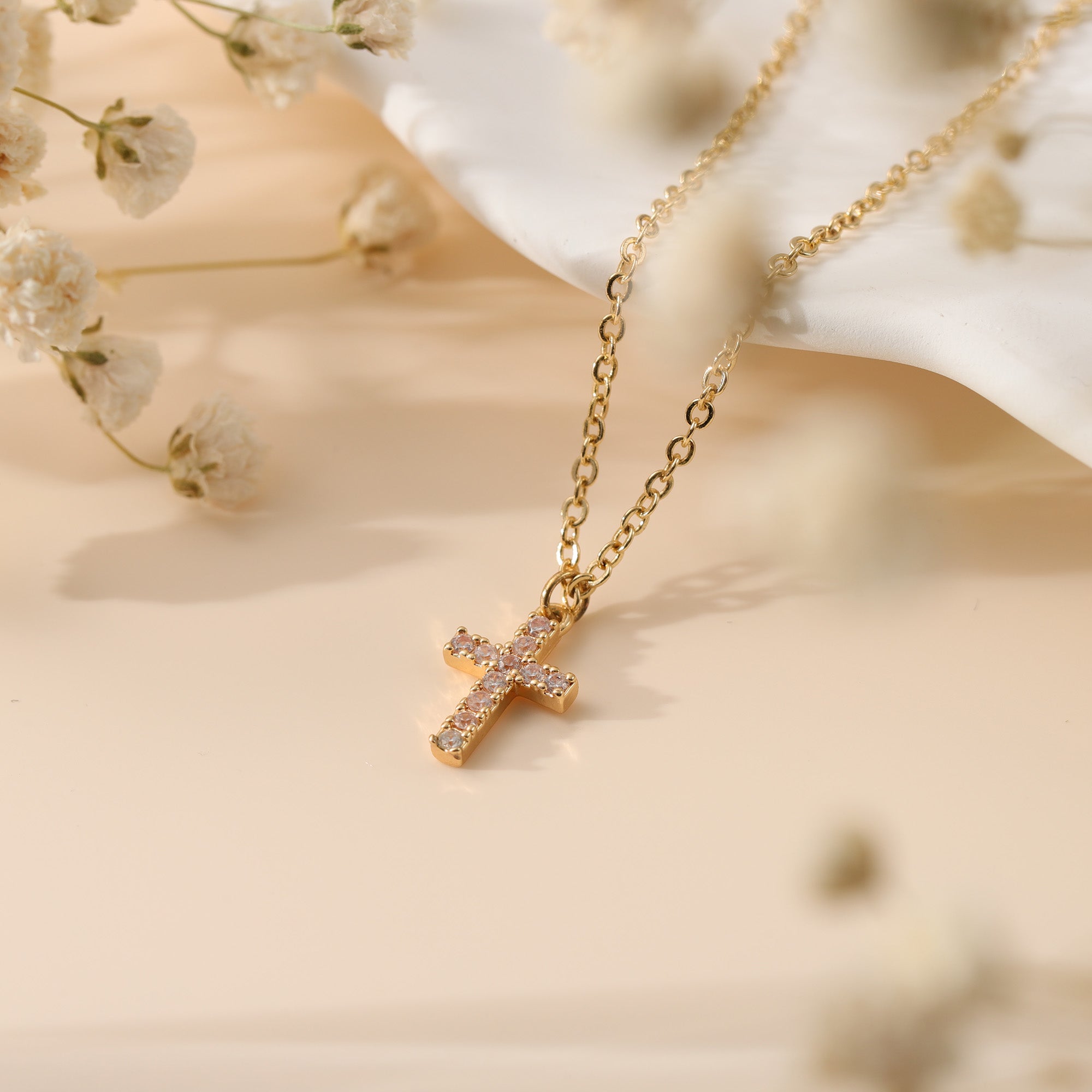 Gold Diamond Cross Necklace Jewelry Gifts for Women
