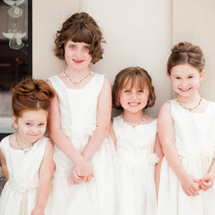 Turandoss Colorful Flower Beaded Initial Choker Necklace for Girls Women Tiny Gold Plated Pendant Letter A-Z Boho Jewelry Personalized Birthday Gifts for Women Teen Girl