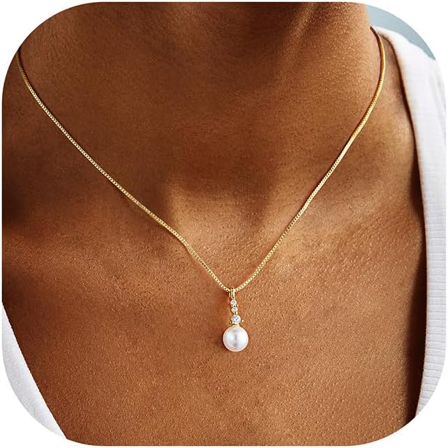 Turandoss Pearl Necklaces for Women - Dainty Gold Pearl Choker Pendant Necklace for Women Trendy Simple Elegant Gold Cubic Zirconia Bridal Wedding Necklace for Womens Jewelry Bridesmaid Proposal Gifts