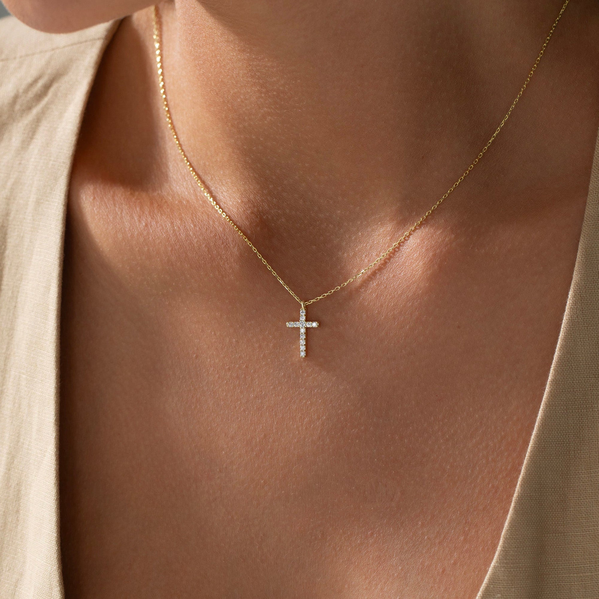 Gold Diamond Cross Necklace Jewelry Gifts for Women