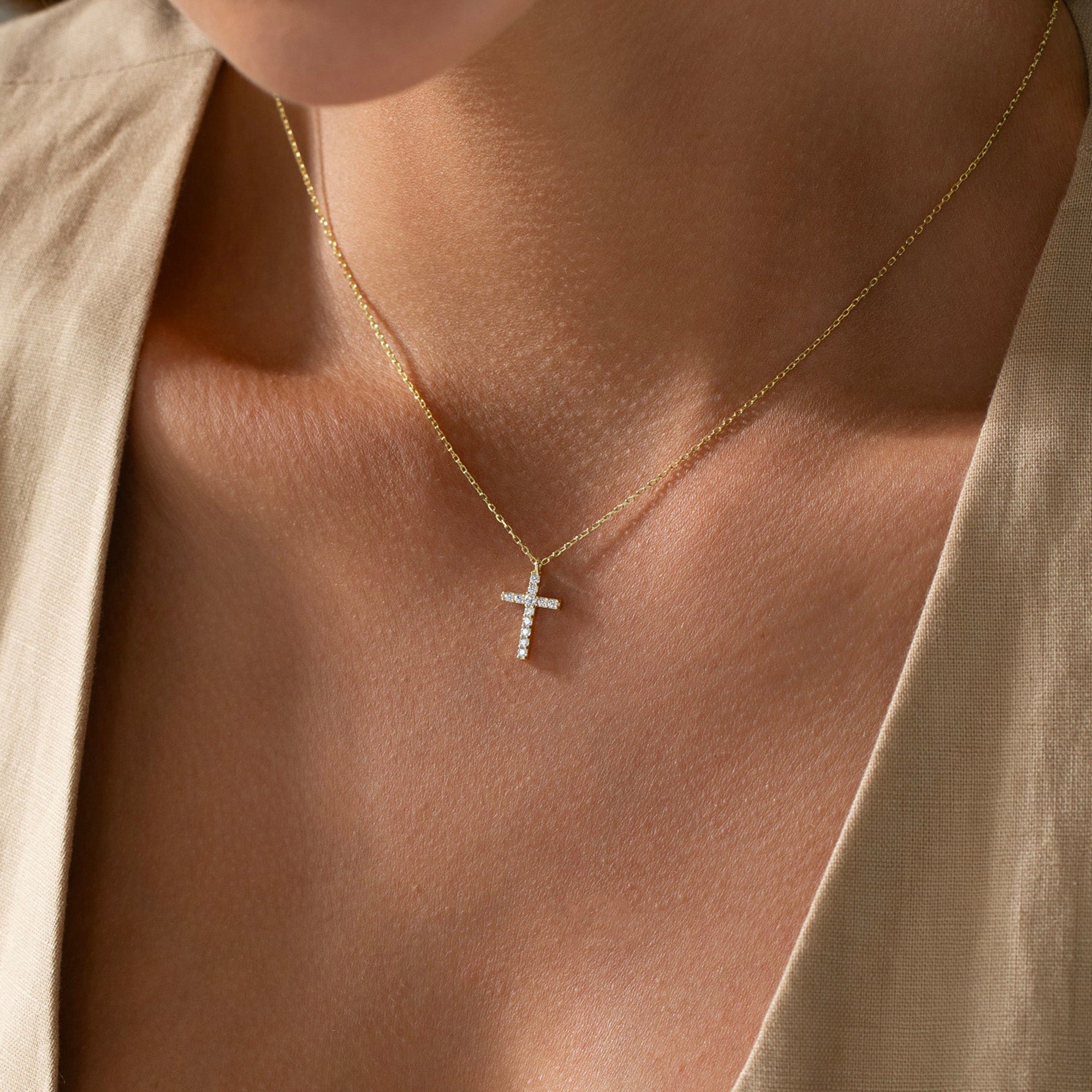 Gold Diamond Cross Necklace Jewelry Gifts for Women